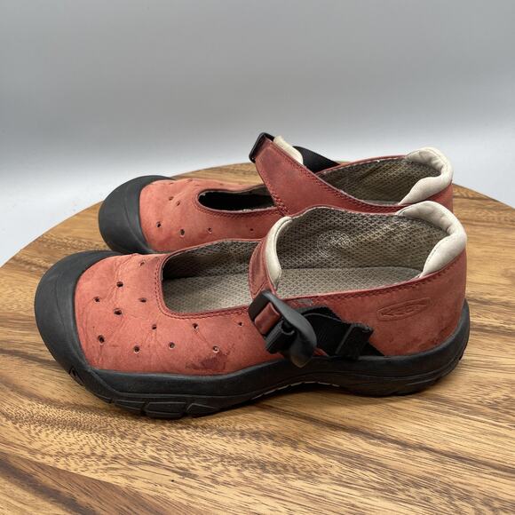 Keen Mary Jane Shoes Womens 6 Red Nubuck Leather Rubber Toe Cap Strap Comfort - Picture 3 of 8